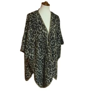 Super Soft free size leopard cardi